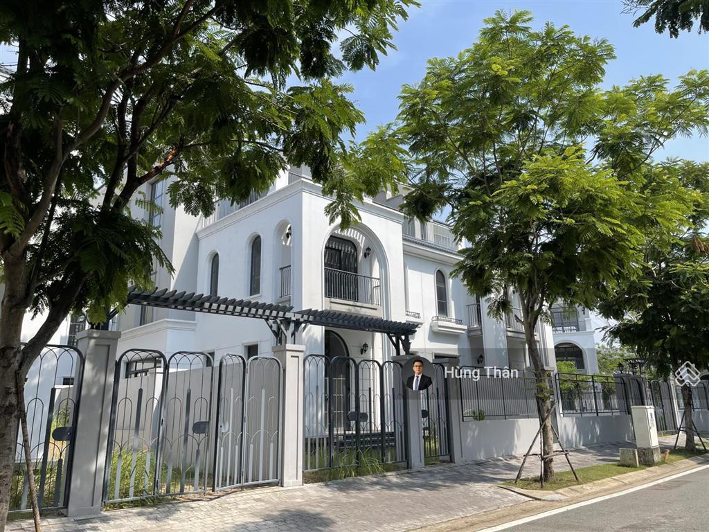Chính chủ gửi bán nhanh căn góc cách sông, công viên chỉ 50m trong khu biệt lập palm city