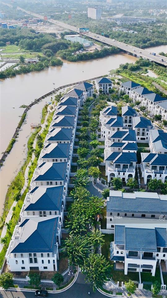 Chính chủ gửi bán căn biệt thự trực diện mặt sông rạch chiếc (chỉ 1 căn duy nhất), sổ hồng riêng