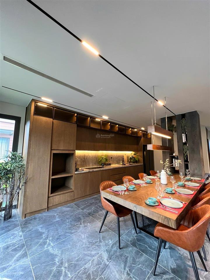 Biệt thự biển đơn lập rộng 300m2, trực diện mặt tiền sông ray dành cho giới tinh hoa