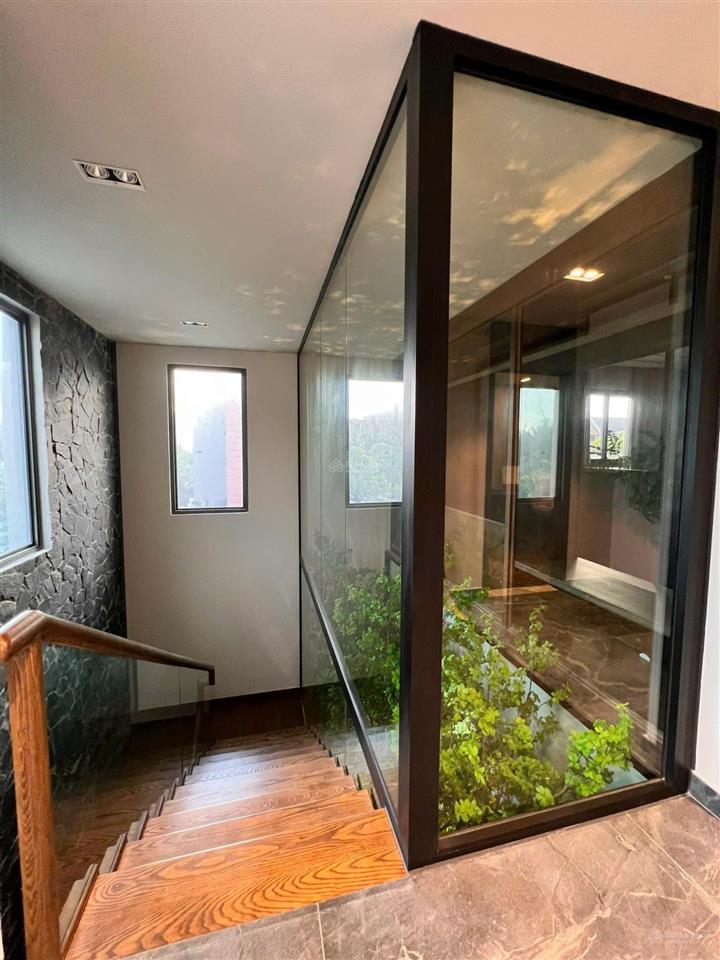 Biệt thự biển đơn lập rộng 300m2, trực diện mặt tiền sông ray dành cho giới tinh hoa