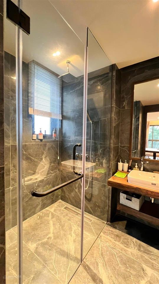 Biệt thự biển đơn lập rộng 300m2, trực diện mặt tiền sông ray dành cho giới tinh hoa