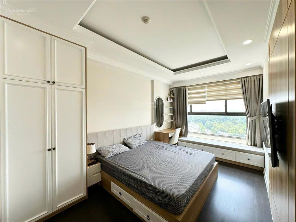 Cho thuê căn hộ 2pn đẹp giá tốt tòa botanica premier  đối diện hàng không vn airline