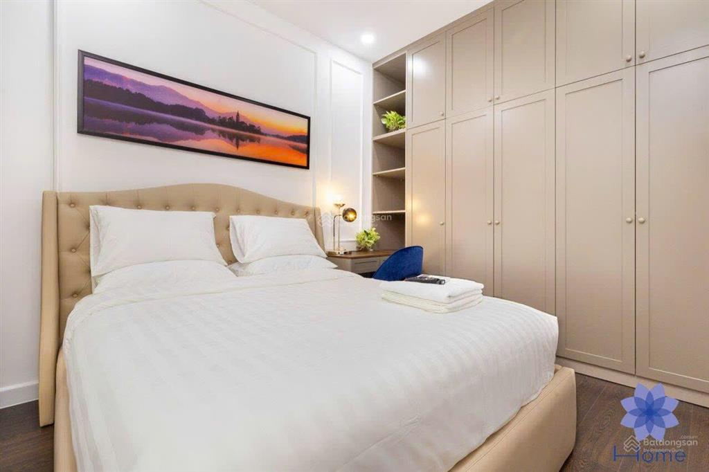 Cho thuê căn hộ 2pn nội thất mới đẹp, giá tốt, tòa golden mansion cao cấp khu sân bay