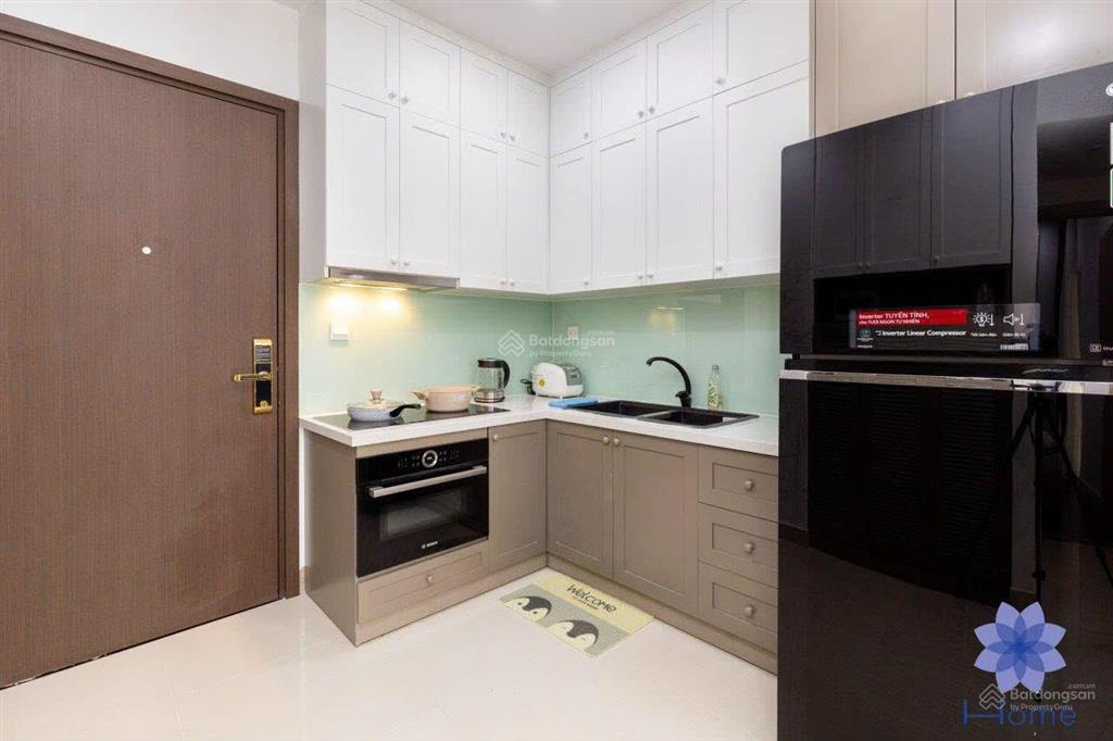 Cho thuê căn hộ 2pn nội thất mới đẹp, giá tốt, tòa golden mansion cao cấp khu sân bay