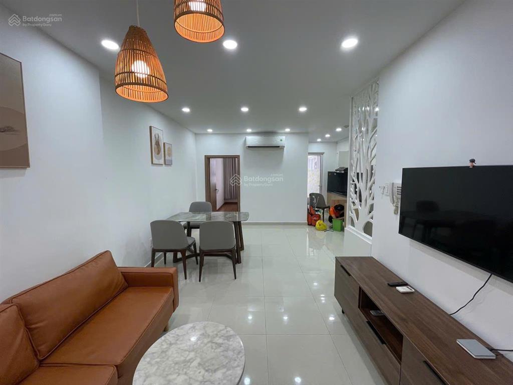 Cho thuê căn hộ cao cấp 1pn tòa the botanica phổ quang chỉ 13,5tr/tháng  khu sân bay