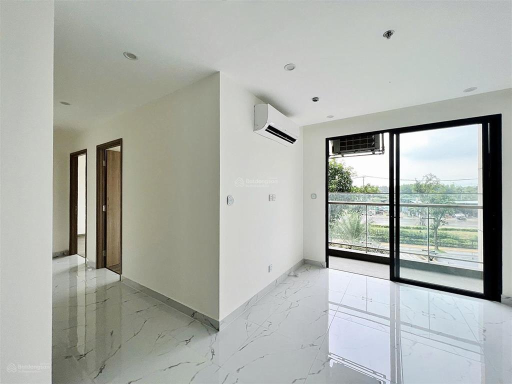 Siêu phẩm căn góc 3 phòng ngủ vinhomes tropical nhà mới 100% giá 4,1 tỷ (bao thuế phí)