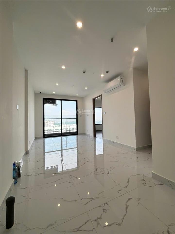 Bán căn 2 phòng ngủ giá tốt nhất còn sót lại tại beverly solari vinhomes grand park 3,1 tỷ hướng đn