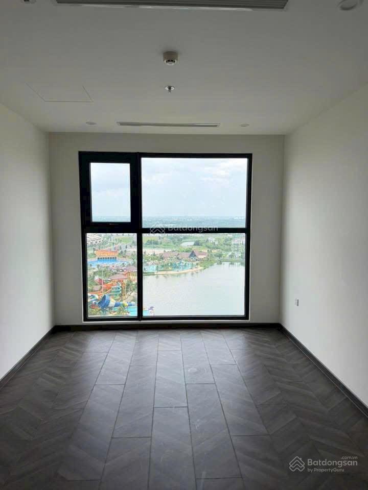 Siêu hot! bán căn 2pn 80m2 phân khu cao cấp beverly. giá 5,8 tỷview trực diện công viên, pháo hoa.