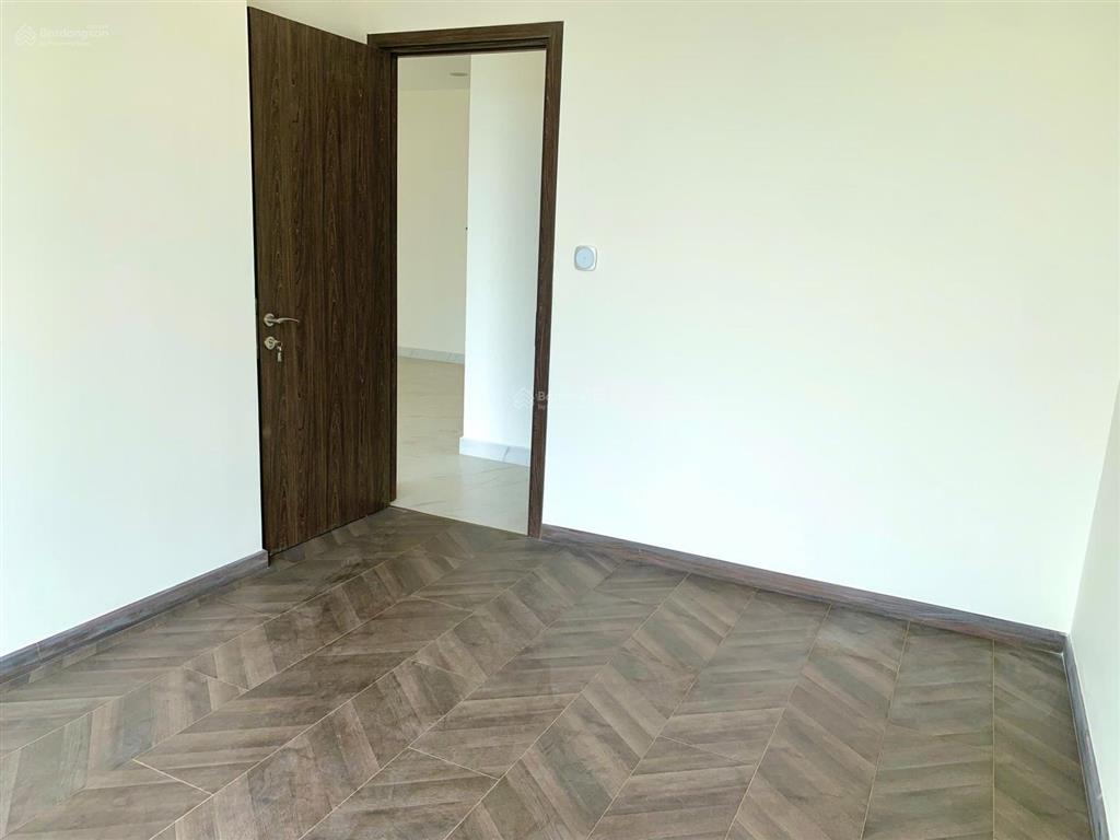 Siêu hot! bán căn 2pn 80m2 phân khu cao cấp beverly. giá 5,8 tỷview trực diện công viên, pháo hoa.