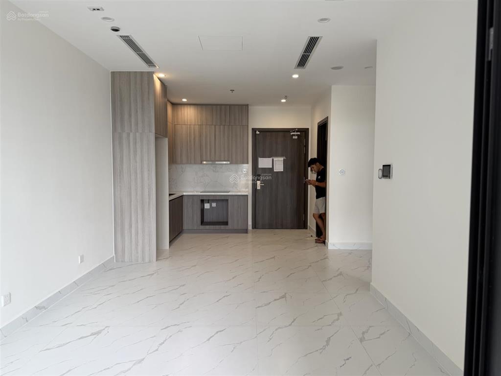 Cho thuê căn hộ 2pn2wc vinhomes grand park quận 9  giỏ hàng đa dạng, giá tốt