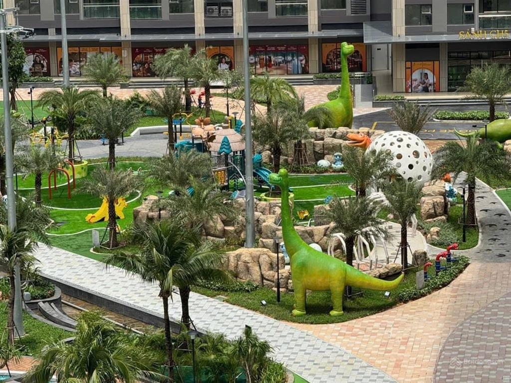 Cho thuê căn 2pn2wc, full nội thất đẹp, đối diện tttm vincom vinhomes grand park quận 9