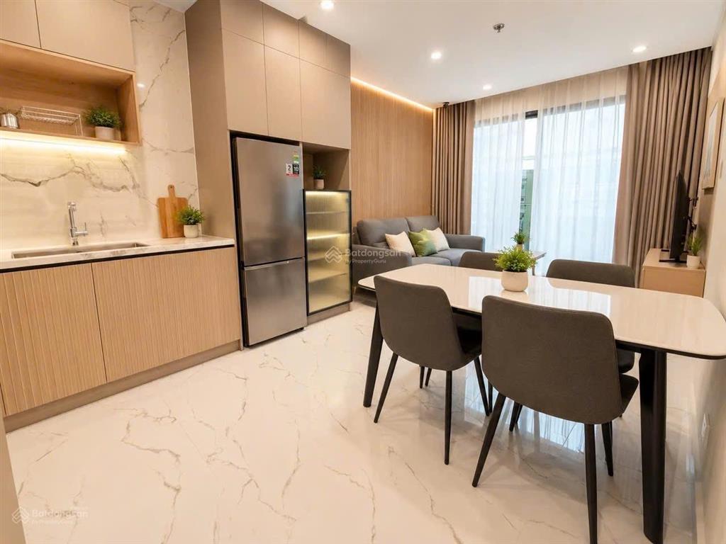 Cho thuê căn 2pn2wc, full nội thất đẹp, đối diện tttm vincom vinhomes grand park quận 9
