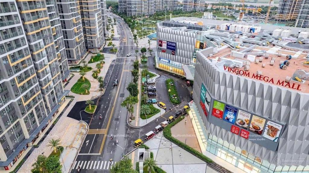 Cho thuê căn 2pn2wc, full nội thất đẹp, đối diện tttm vincom vinhomes grand park quận 9