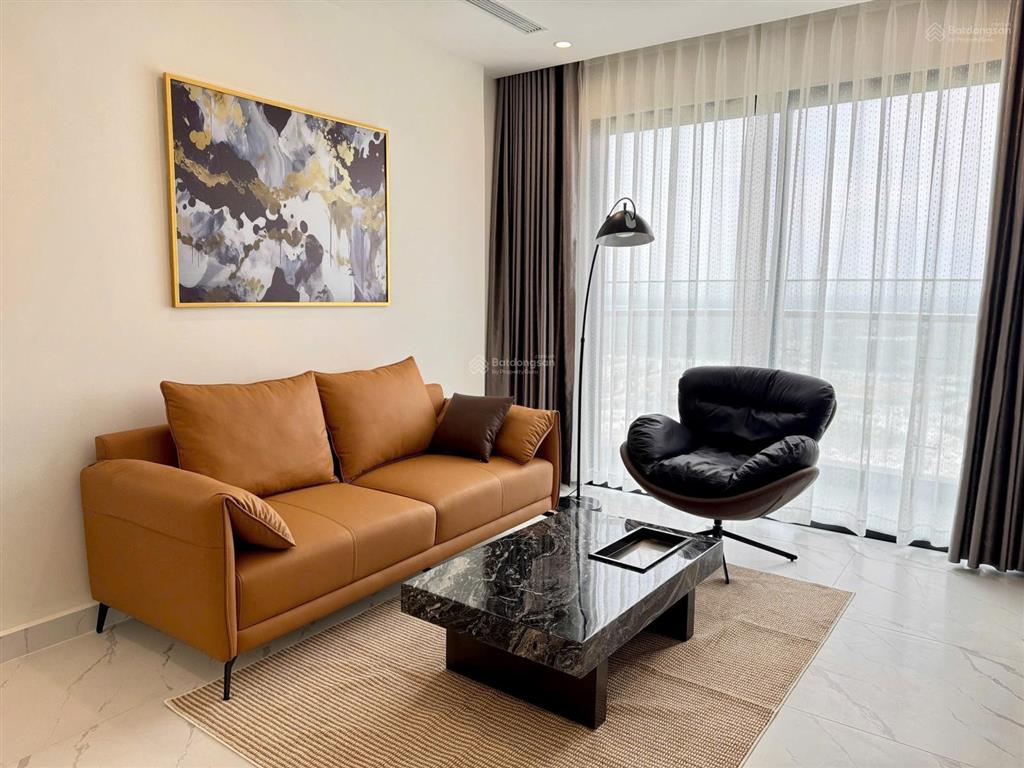 Cho thuê căn 3pn full nội thất cao cấp the opus one, view công viên và pháo hoa vinhomes grand park