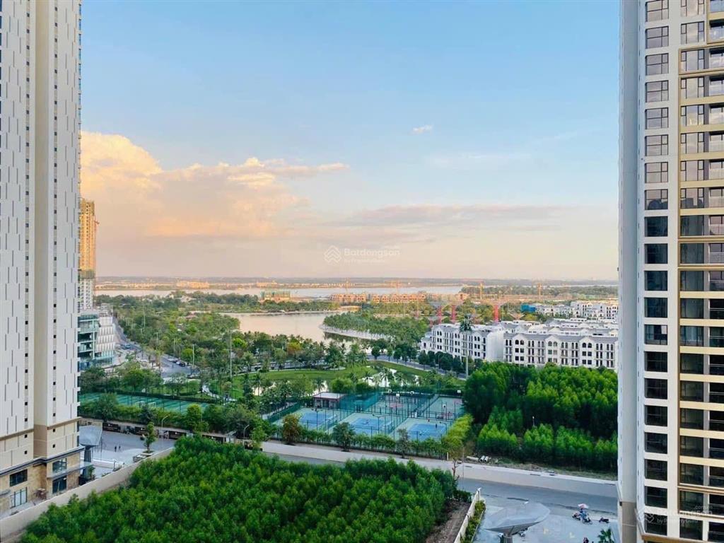 Cho thuê căn hộ 2 phòng ngủ masteri centre point full nội thất cao cấp . giá 12 triệu/ tháng