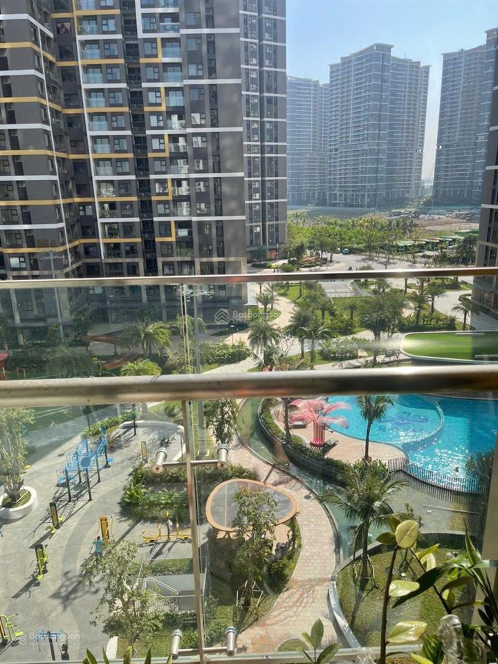 Cho thuê căn 2pn2wc 69m2, full nội thất, hướng đông nam, phân khu cao cấp bs, tầng trung.cọc 1tháng