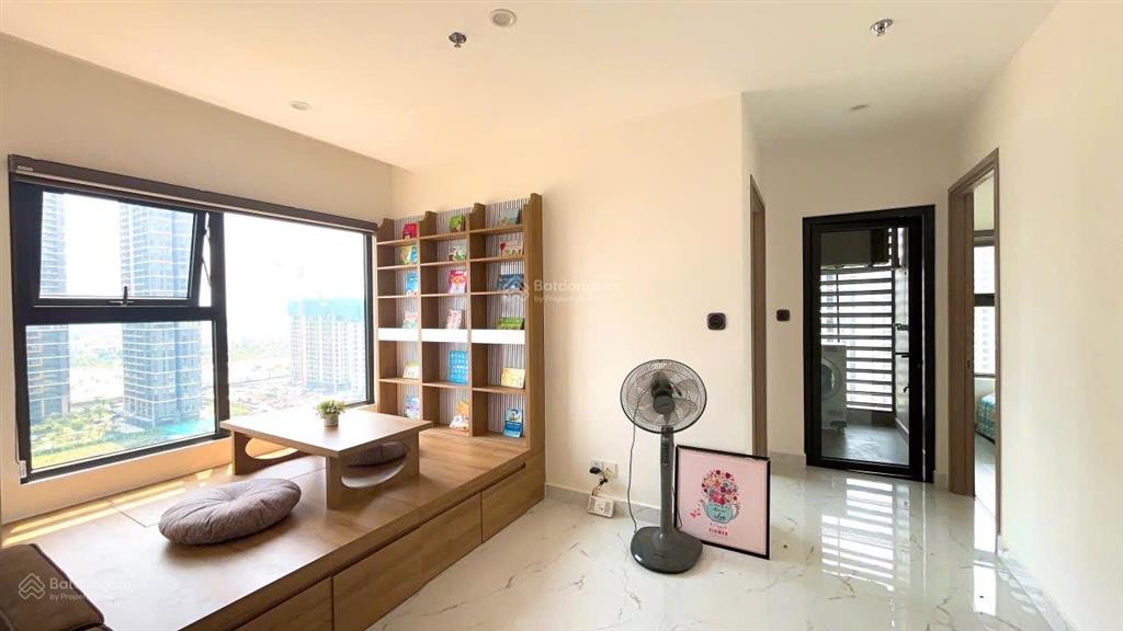 Cho thuê căn 2pn2wc 69m2, full nội thất, hướng đông nam, phân khu cao cấp bs, tầng trung.cọc 1tháng