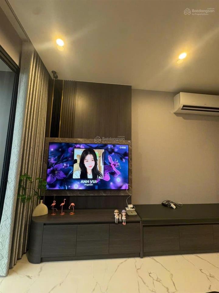 Cho thuê căn 1 phòng ngủ, full nội thất luxury, khu glory heights kế bên tttm vincomgiá 9 triệu