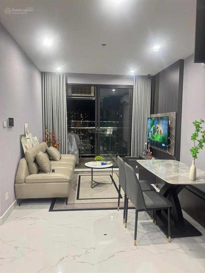 Cho thuê căn 1 phòng ngủ, full nội thất luxury, khu glory heights kế bên tttm vincomgiá 9 triệu