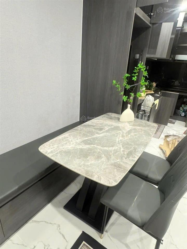 Cho thuê căn 1 phòng ngủ, full nội thất luxury, khu glory heights kế bên tttm vincomgiá 9 triệu