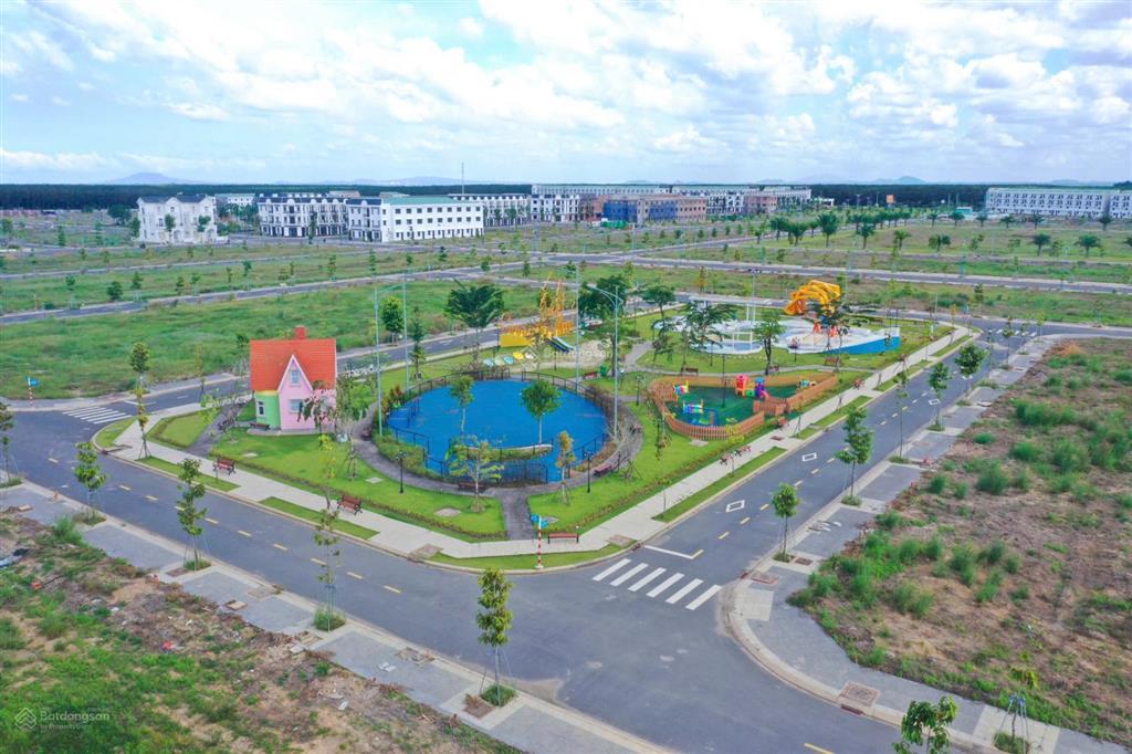 Bán đất đẹp tại century city, 2,25 tỷ, 110m2, nhiều tiện ích hấp dẫn  sát sân bay long thành