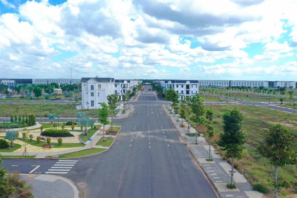 Bán đất đẹp tại century city, 2,25 tỷ, 110m2, nhiều tiện ích hấp dẫn  sát sân bay long thành