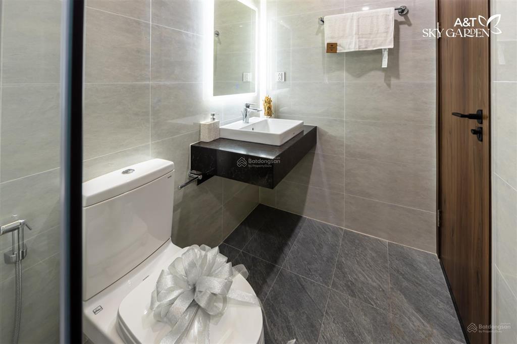 Bán gấp căn hộ a&t sky garden, 2,3 tỷ, 73m2, 2pn, 2wc