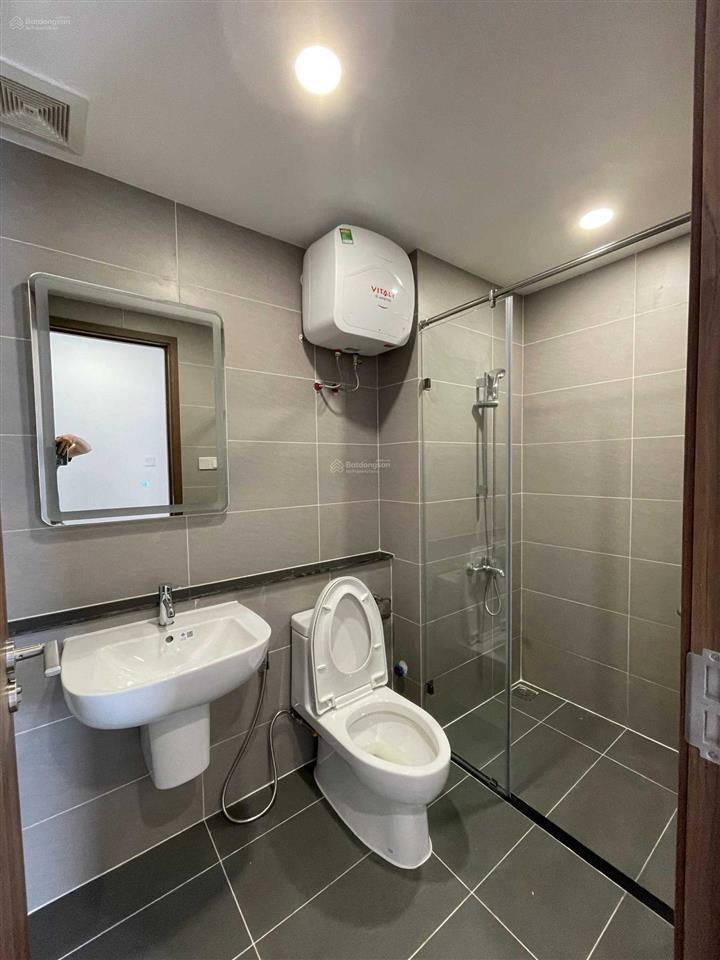 Chính chủ cần cho thuê gấp căn hộ the rivana 2pn 73m2, giá 6tr/th.  0909 272 *** tài