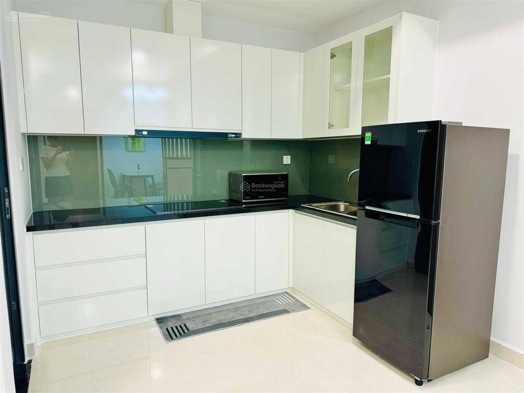 Chính chủ cần bán gấp căn hộ the rivana 2pn 73m2 có sổ, giá 2,930tỷ đã bao 102%.  0909 272 *** tài