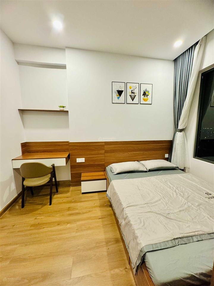 Chính chủ cần bán gấp căn hộ the rivana 2pn 73m2 có sổ, giá 2,930tỷ đã bao 102%.  0909 272 *** tài