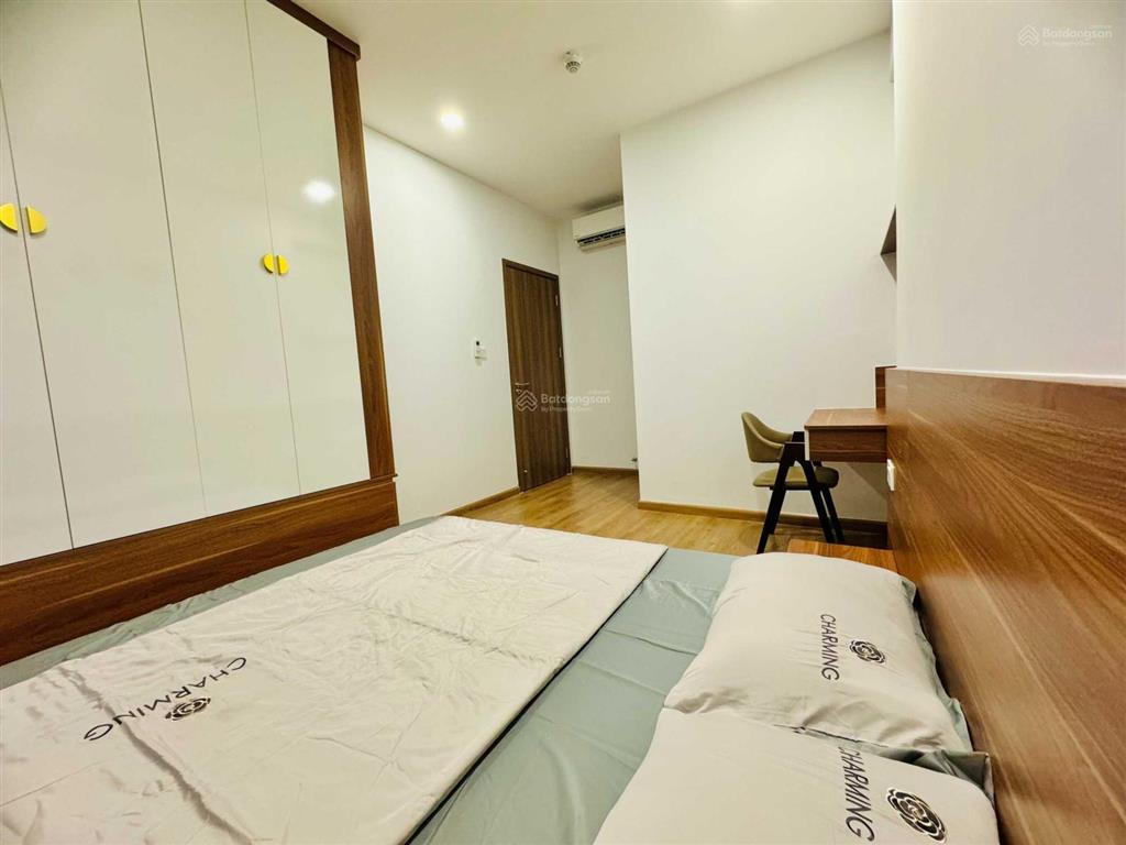 Chính chủ cần bán gấp căn hộ the rivana 2pn 73m2 có sổ, giá 2,930tỷ đã bao 102%.  0909 272 *** tài
