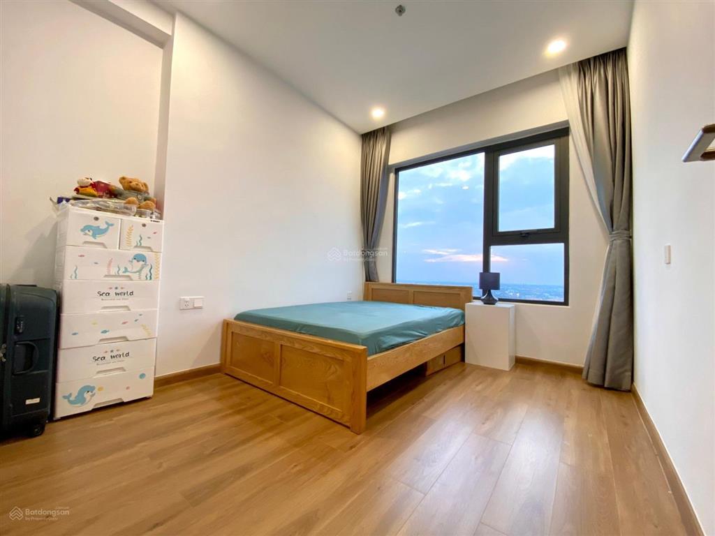 Chị chủ đang cần bán gấp 2pn 73m2 the rivana để về quê giá 3,1 tỷ full nt  0909 272 ***