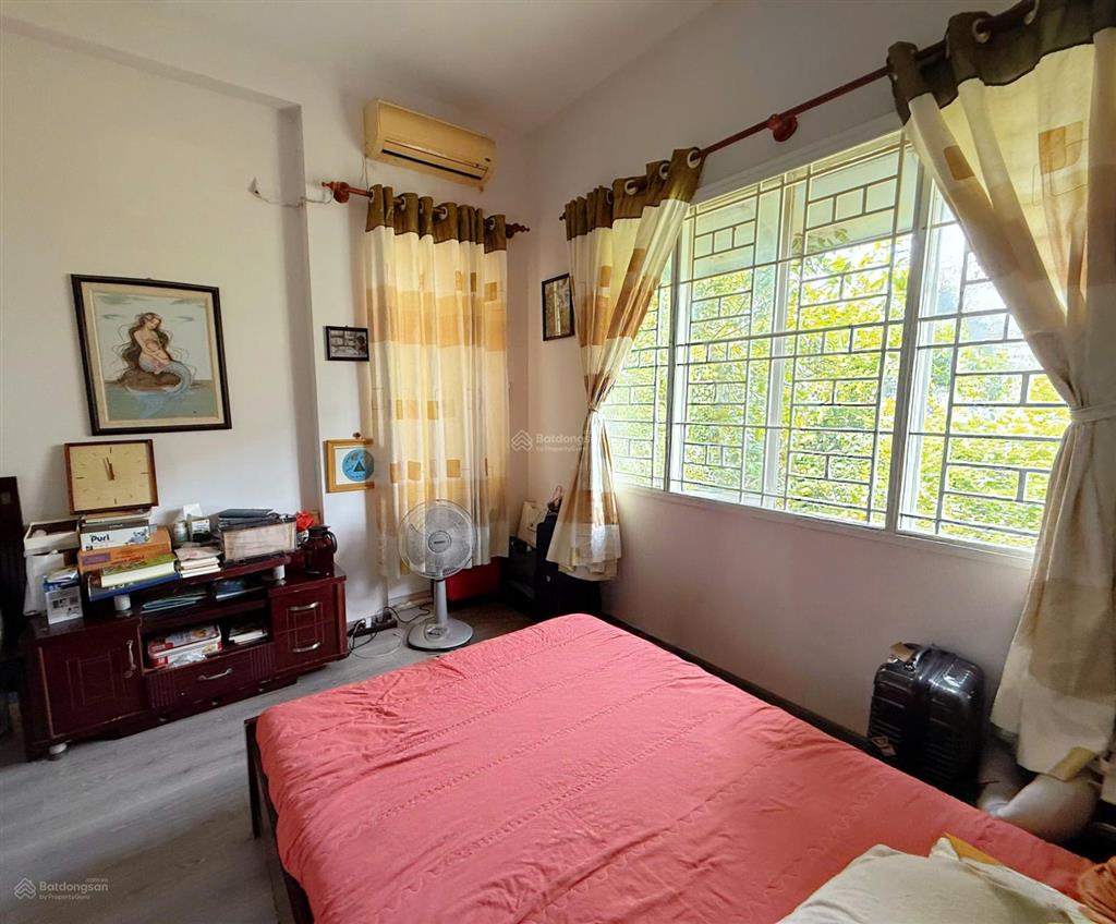 Cho thuê cc 5 tầng thang bộ lầu 1, 2pn, 2vs, 86m2 , 13 triệu vnd, q2, hcm, full nội thất