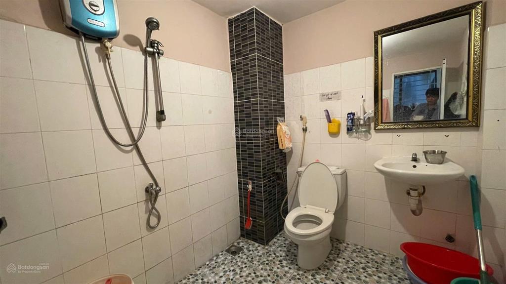 Bán gấp căn hộ 2pn, 2wc tại chung cư 5 tầng thái thuận, 3,7 tỷ, 78m2