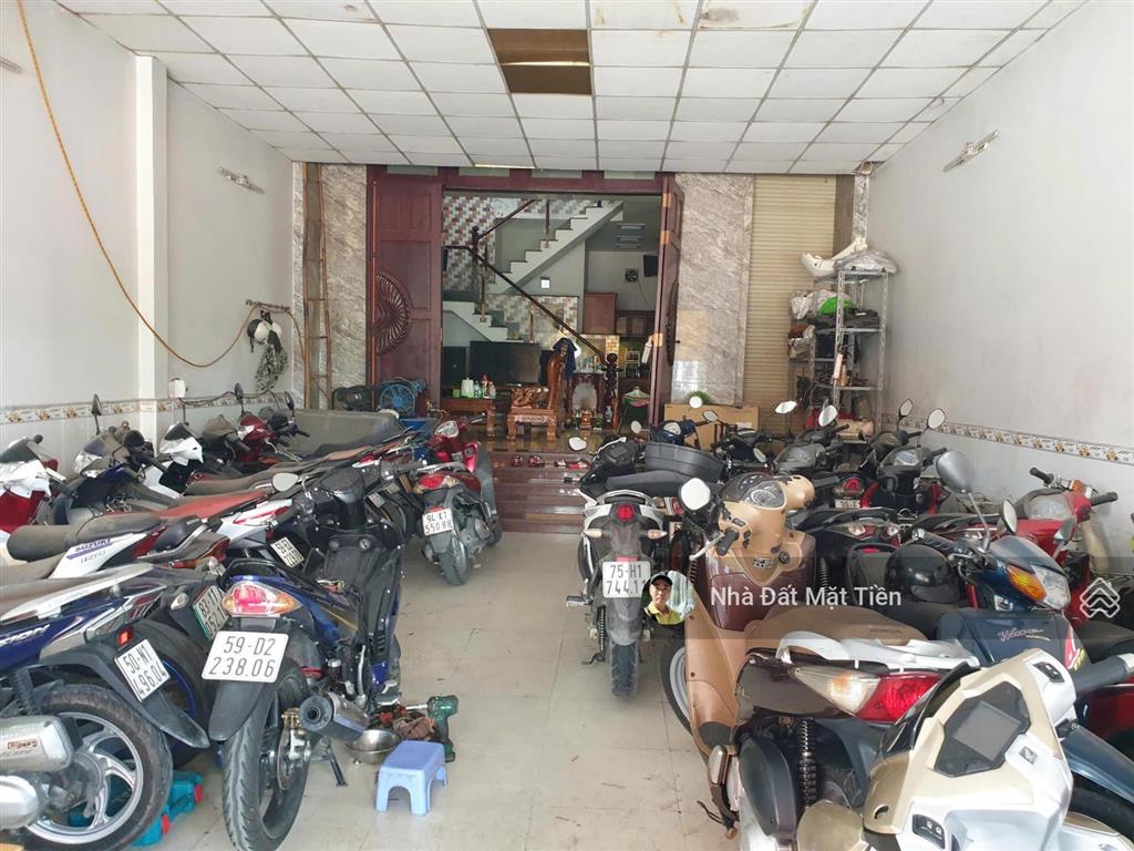 Bán gấp nhà mặt tiền trần văn mười 6m*23m, 01 lầu, gần chợ đại hải hóc môn