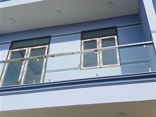 Nhà 2 lầu dt 6x22, mặt tiền huỳnh thị mài, gần trường tiểu học tân hiệp hóc môn