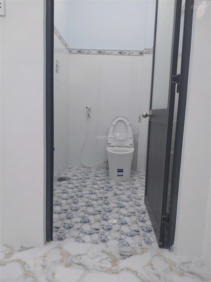 Bán gấp nhà dt 4x28, mặt tiền huỳnh thị mài, gần trường thcs đỗ văn dậy, tuyến vành đai 3