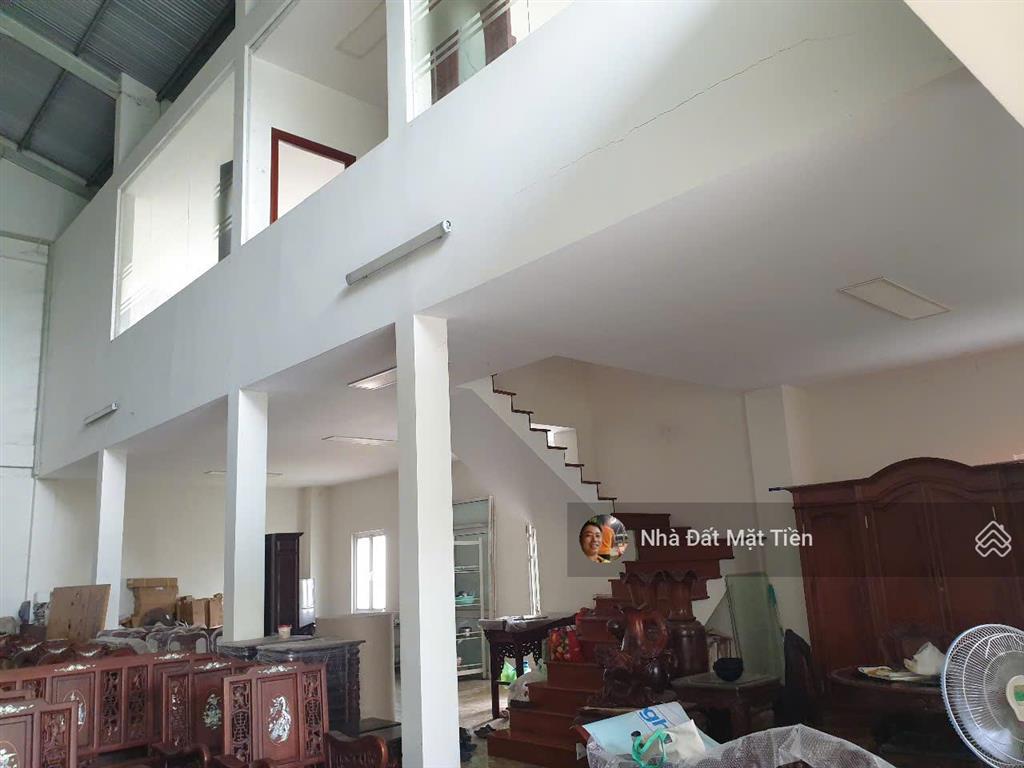 Nhà xưởng mặt tiền đường xe công, dt 1.100m2, xã xuân thới sơn gần ql22 (ngã 4 hóc môn)