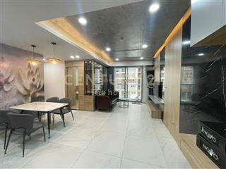 Chính chủ cần bán midtown m7 2pn giá tốt nhà đẹp, đầy đủ tiện nghi.  0285 417 5***