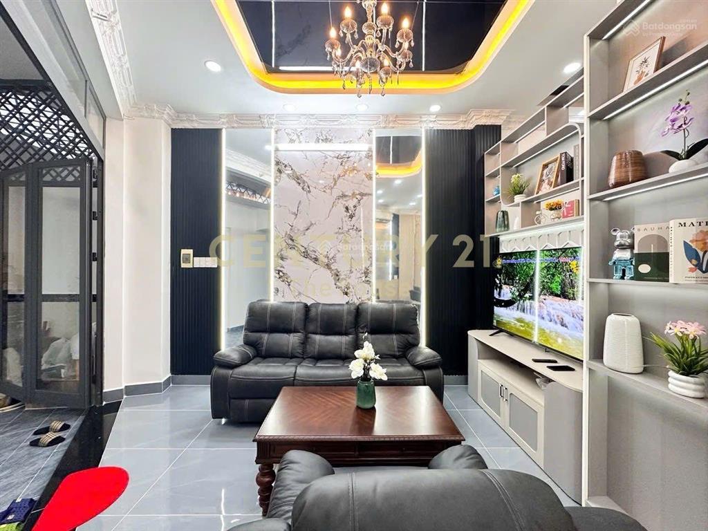 Biệt thự petechim  4 pn  đầy đủ nội thất  pháp lý rõ ràng   0328 917 ***