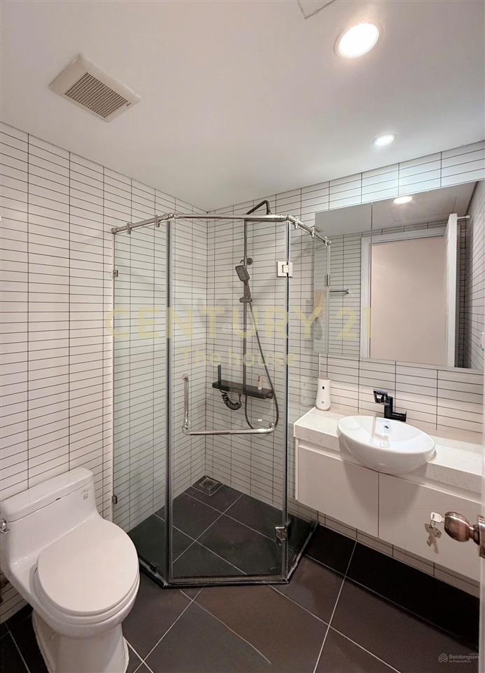 Căn hộ vinhome central 2pn  70.2m2  vị trí đẹp  full nội thất  pháp lý rõ ràng   0328 917 ***