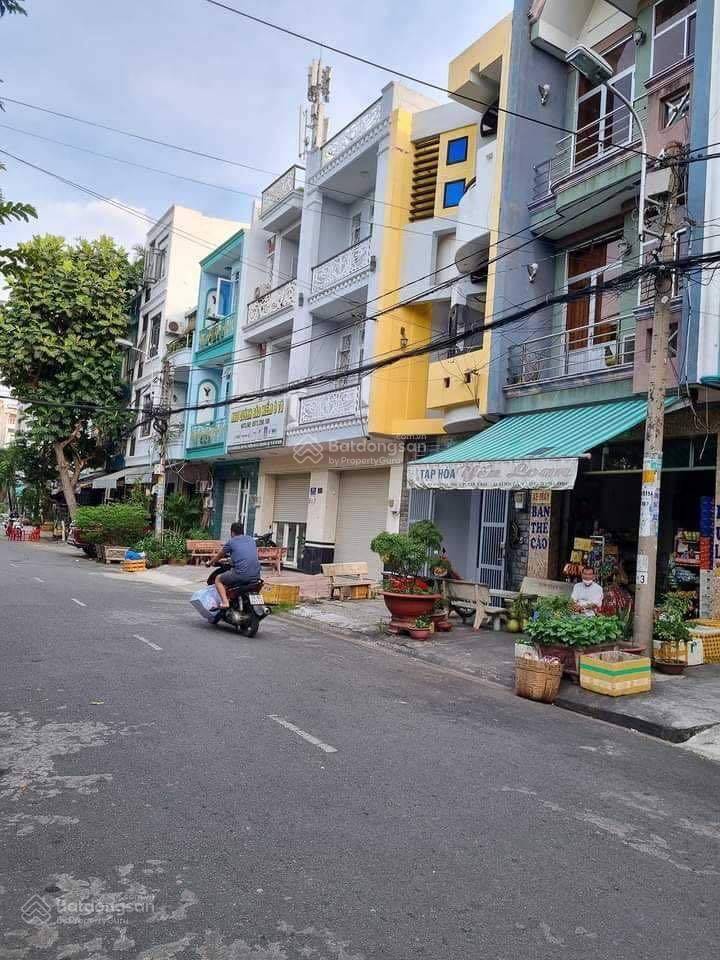 Chỉ 5.7 tỷ có nhà mặt tiền kinh doanh đỉnh khu vip tên lửa, bình tân, 4 tầng mới btct, 64m2