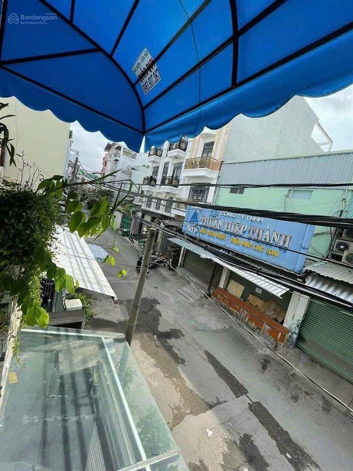 Chỉ 5,3 tỷ có nhà mới 2 tầng  57m2  hẻm 9m xe tải tránh  ngay khu dân cư lý chiêu hoàng  quận 6