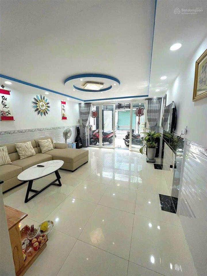 Chỉ 5,3 tỷ có nhà mới 2 tầng  57m2  hẻm 9m xe tải tránh  ngay khu dân cư lý chiêu hoàng  quận 6