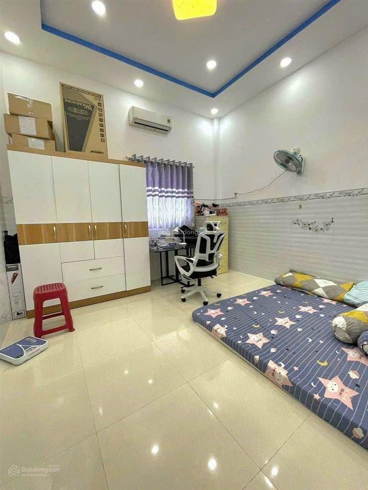 Chỉ 5,3 tỷ có nhà mới 2 tầng  57m2  hẻm 9m xe tải tránh  ngay khu dân cư lý chiêu hoàng  quận 6