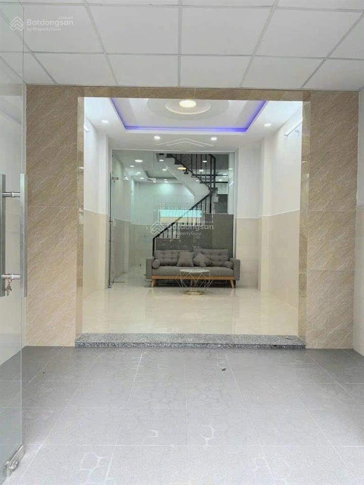 Nhỉnh 5 tỷ  nhà 2 tầng còn mới  48m2  mặt tiền kinh doanh đa ngành khu vip tên lửa  bình tân