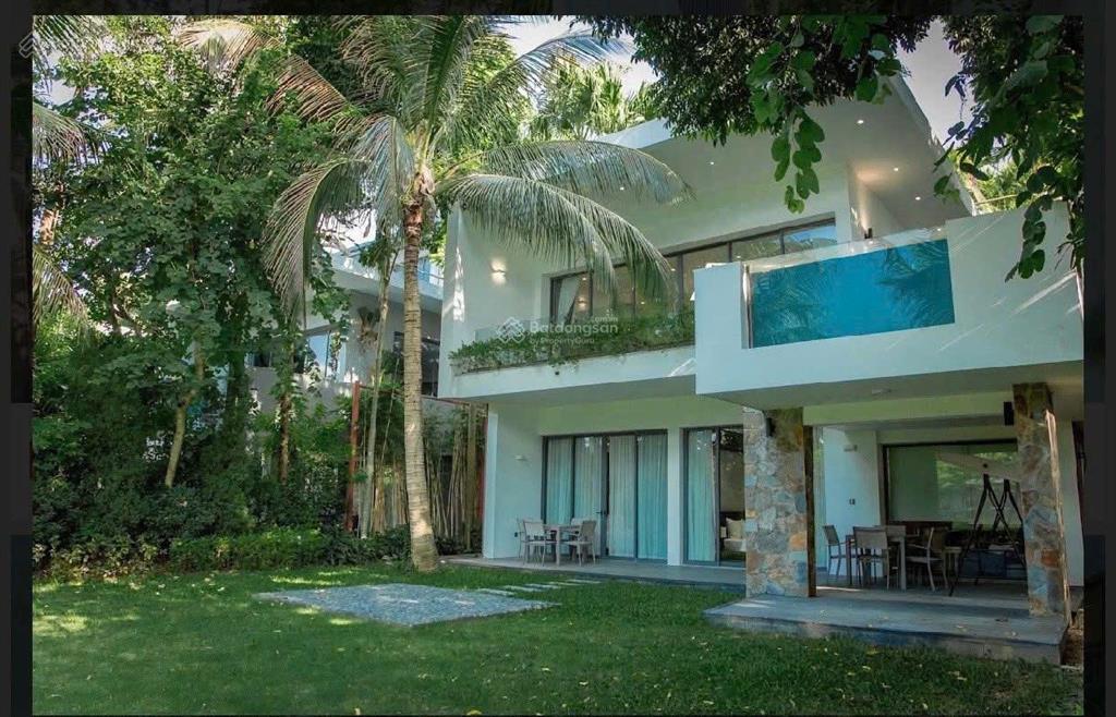 Bán gấp biệt thự mặt hồ flamingo đại lải ,giá đầu tư làm việc trực tiếp với chủ nhà