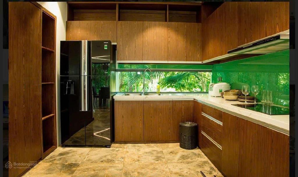 Bán gấp biệt thự mặt hồ flamingo đại lải ,giá đầu tư làm việc trực tiếp với chủ nhà