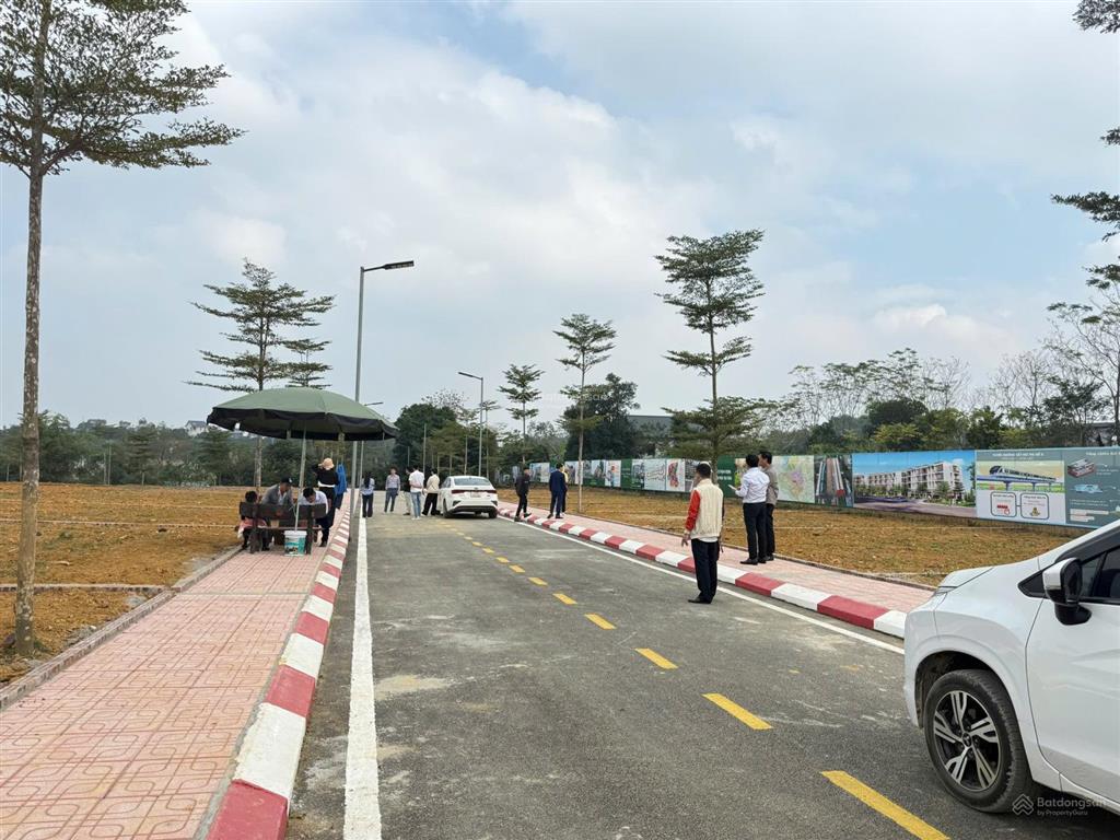 Phú cát mới hòa lạc đất 100m2 vốn từ hơn 1 tỷ là mua được  tặng ngay 2 chỉ vàng khi công chứng