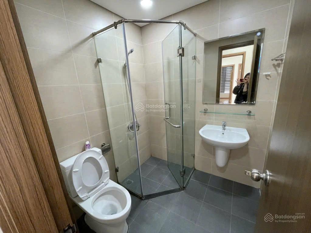 Cho thuê căn hộ rose town 3 phòng ngủ full đồ vào ở ngay giá 13tr/th